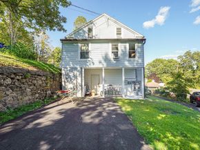 621 Main St A, Sturbridge MA 01518