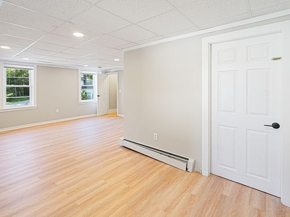 621 Main St A, Sturbridge MA 01518