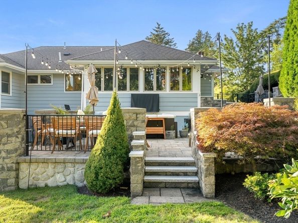 118 Dimmock St, Quincy MA 02169