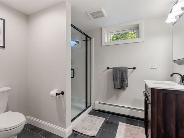 118 Dimmock St, Quincy MA 02169