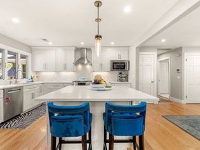 118 Dimmock St, Quincy MA 02169