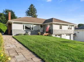 118 Dimmock St, Quincy MA 02169