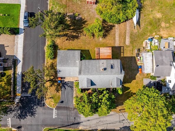 13 Hammond St., Mattapoisett MA 02739