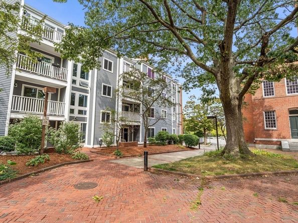 1 Washington Street 403, Salem MA 01970