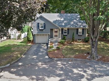 16 Plymouth Cir