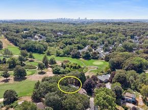 16 Plymouth Cir, Melrose MA 02176