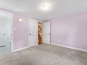 16 Plymouth Cir, Melrose MA 02176