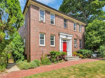2 Garden Ct