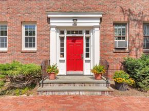 2 Garden Ct 2, Cambridge MA 02138