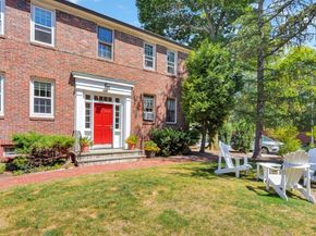 2 Garden Ct 2, Cambridge MA 02138