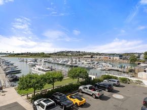 550 Pleasant St 307, Winthrop MA 02152
