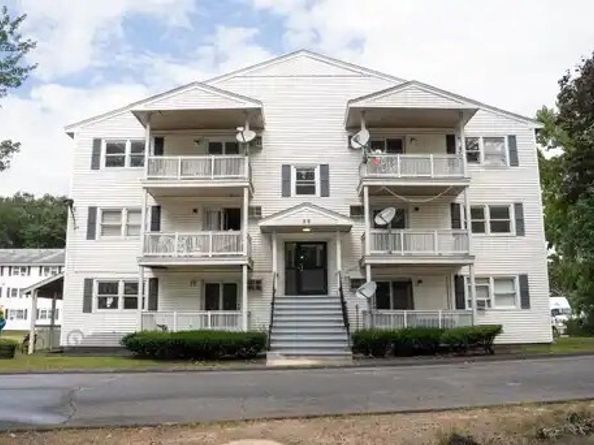 30 Abbey Rd 104, Leominster MA 01453