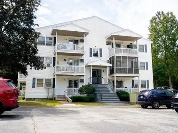 30 Abbey Rd 104, Leominster MA 01453