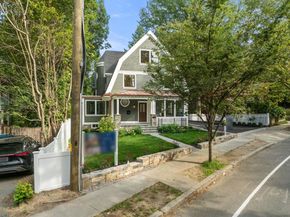 85 Naples Rd 1, Brookline MA 02445