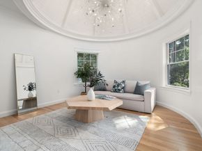 85 Naples Rd 1, Brookline MA 02445
