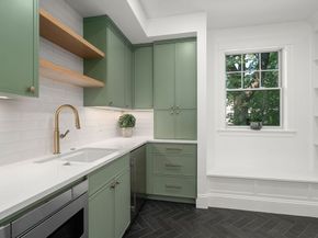 85 Naples Rd 1, Brookline MA 02445