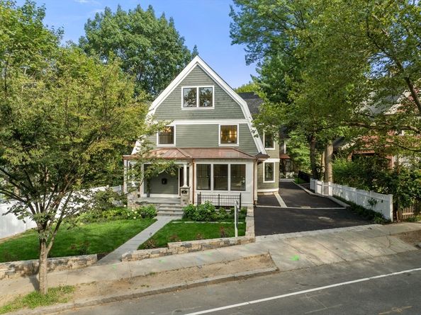 85 Naples Rd 1, Brookline MA 02445
