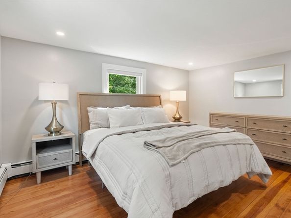 31 Palmer Rd, Framingham MA 01702