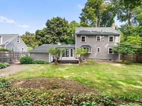 31 Palmer Rd, Framingham MA 01702