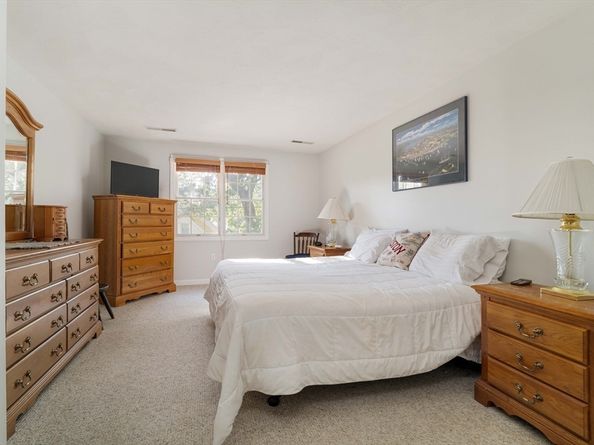 19 Draper St, Medford MA 02155