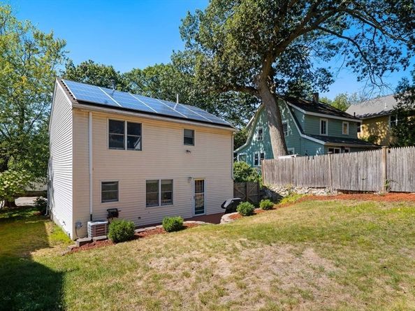 19 Draper St, Medford MA 02155