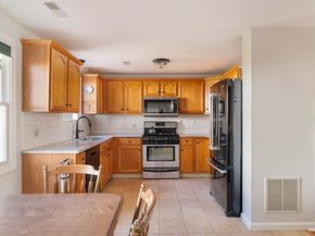 19 Draper St, Medford MA 02155