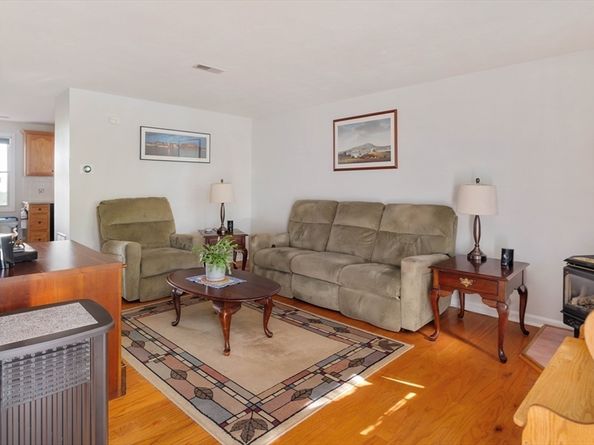 19 Draper St, Medford MA 02155