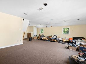 464-466 Main St, Bridgewater MA 02324