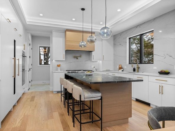 38 Kappius Path, Newton MA 02459