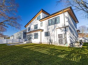 38 Kappius Path, Newton MA 02459