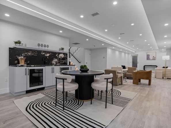 38 Kappius Path, Newton MA 02459