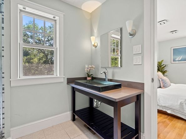 6 Beaver Pond Rd, Beverly MA 01915