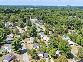 20 Oakland Ave, Tewksbury MA 01876