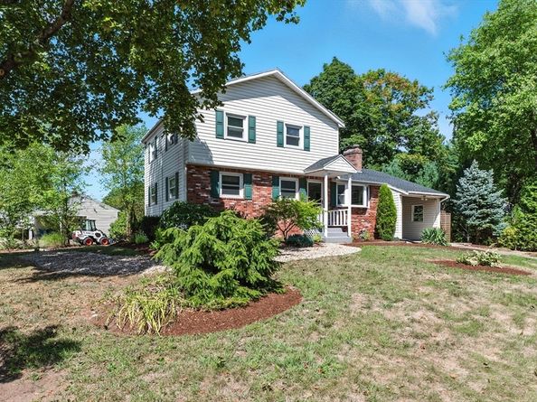 20 Oakland Ave, Tewksbury MA 01876