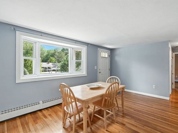 20 Oakland Ave, Tewksbury MA 01876