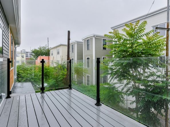 28 Berkshire St, Cambridge MA 02141