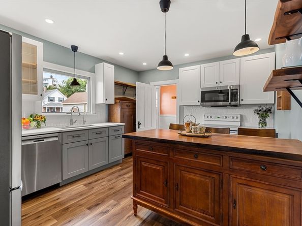 56 Hawkes, Marblehead MA 01945