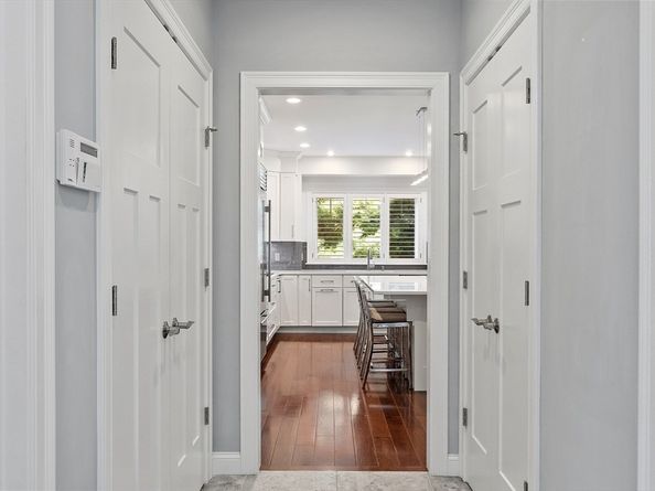 9 Black Birch Ln 9, Concord MA 01742