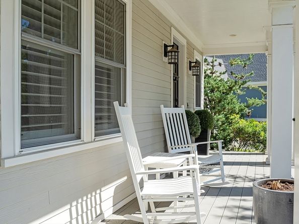 9 Black Birch Ln 9, Concord MA 01742