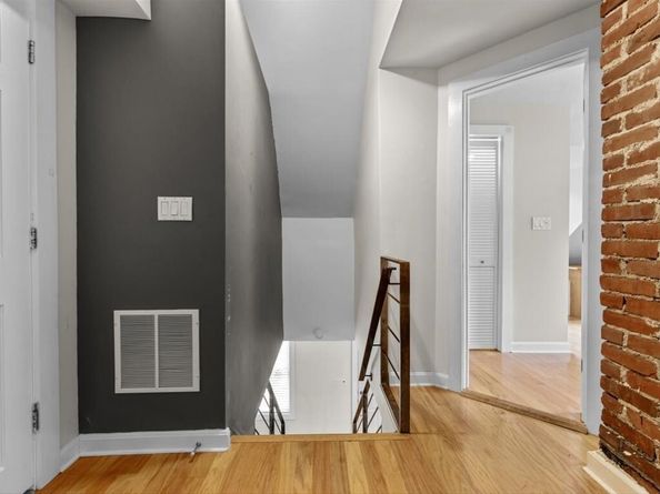 39 Evergreen Road, Natick MA 01760