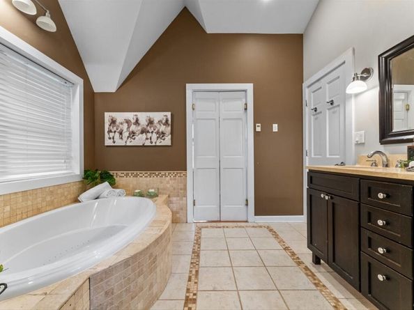 39 Evergreen Road, Natick MA 01760