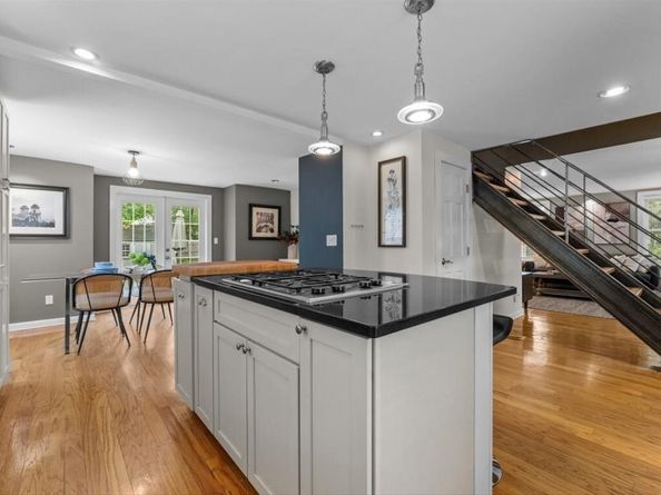 39 Evergreen Road, Natick MA 01760