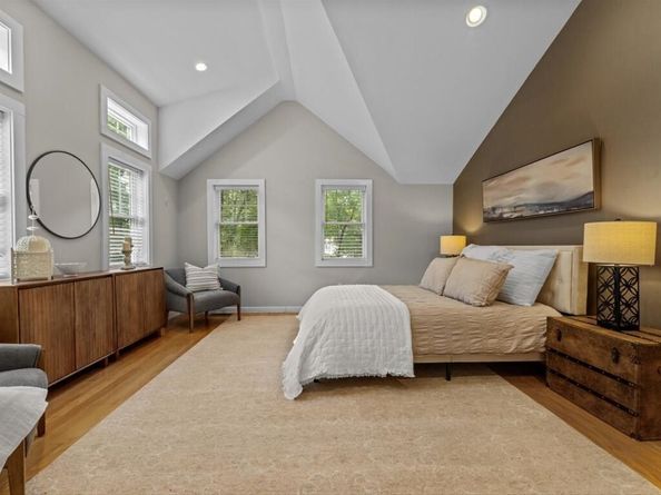 39 Evergreen Road, Natick MA 01760