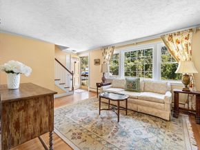 485 Central St, Holliston MA 01746