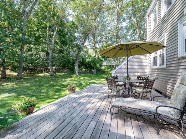 485 Central St, Holliston MA 01746
