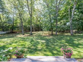 485 Central St, Holliston MA 01746