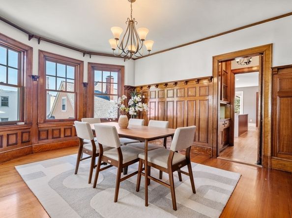 86 Greenough St 3, Brookline MA 02445