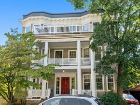 86 Greenough St 3, Brookline MA 02445