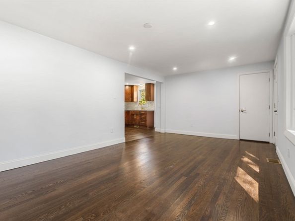 50 Bow St, Saugus MA 01906