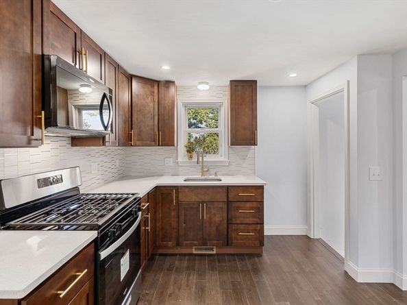 50 Bow St, Saugus MA 01906